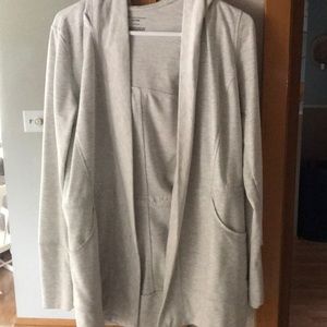 Workout sweater/cute hooded cardigan